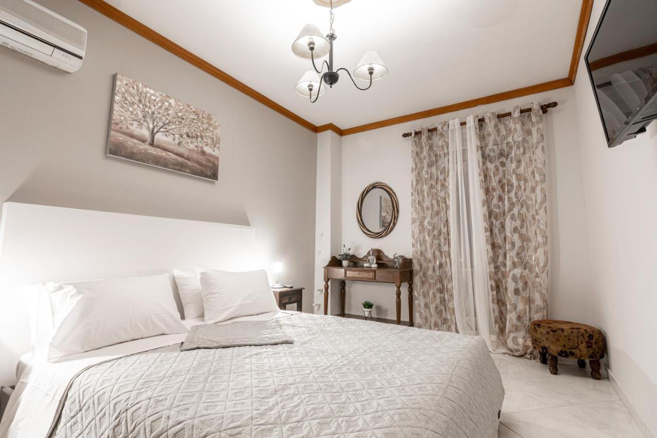 Galadriel Villa With Private Pool & Jacuzzi Κάτω Γερακάρι Εξωτερικό φωτογραφία
